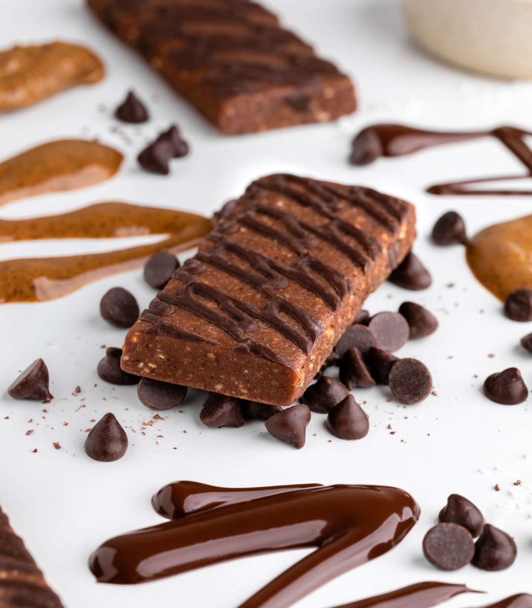 GoMacro kids bar on chocolate chips