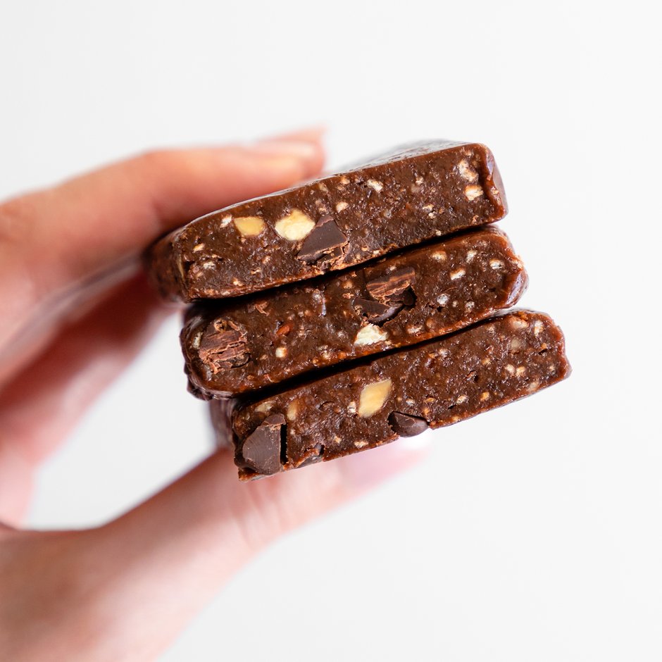 Dark Chocolate + Almonds Organic Vegan Protein Bars
