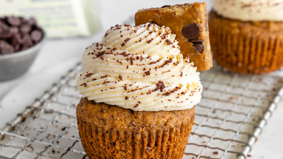 Oatmeal cupcakes topped with GoMacro oatmeal chocolate chip bar